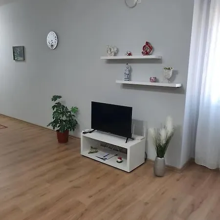 아파트 Pure *